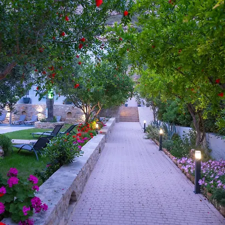 Calypso Hotel