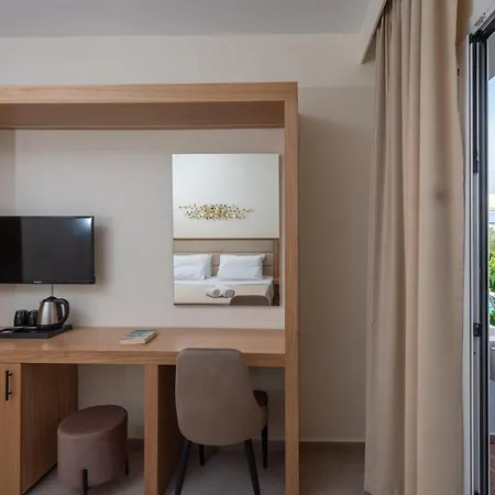 Hotel Calypso 3*