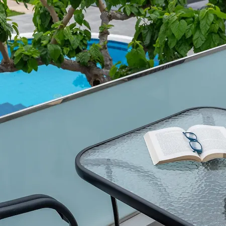 Calypso Hotel