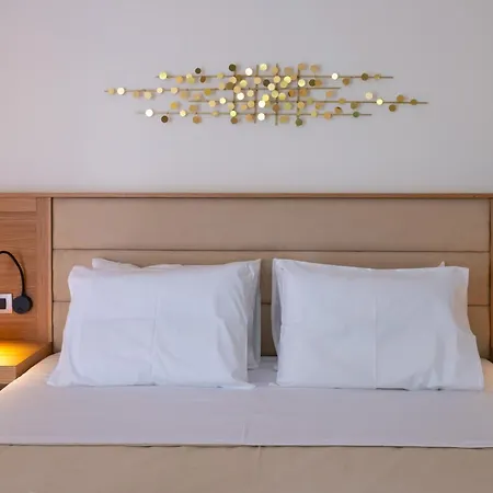 Calypso Hotel 3*